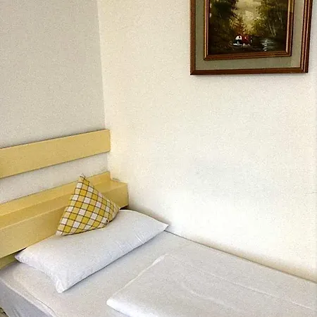 Daniela Hotel 3*